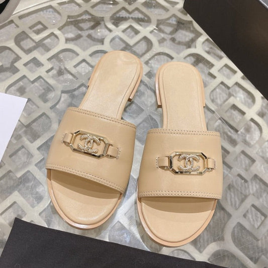 Mules Beige Shiny Calfskin - 35