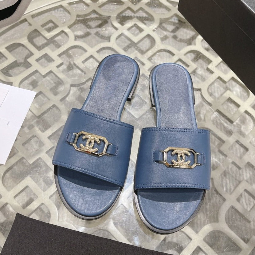 Mules Blue Shiny Calfskin - 35