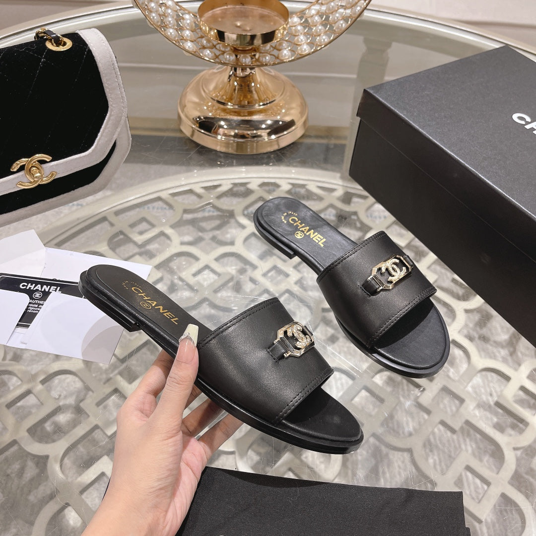 Mules Black Shiny Calfskin - 35