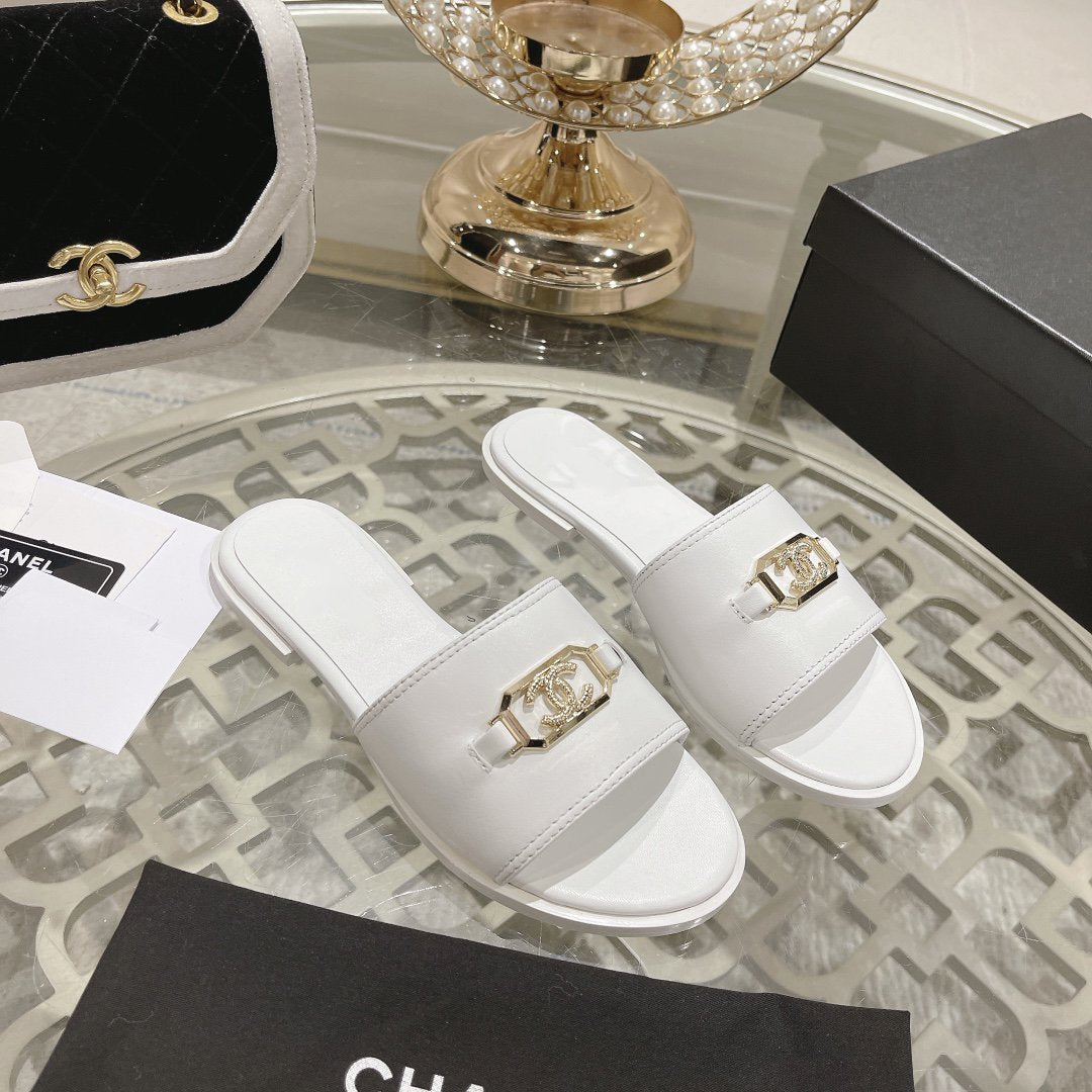 Mules White Shiny Calfskin - 35