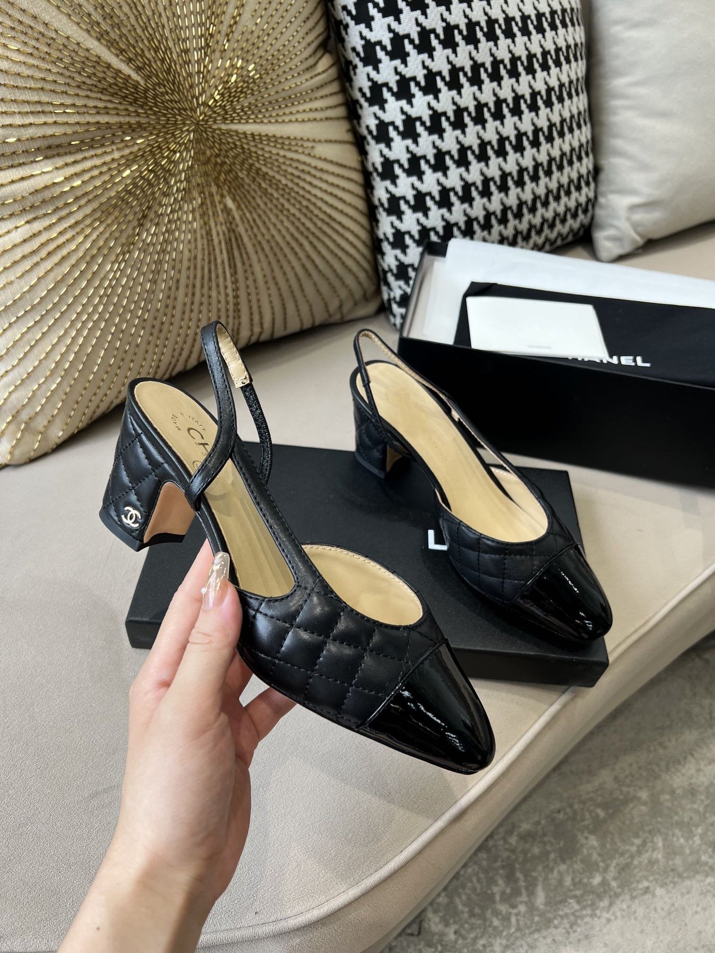 slingbacks black quilted calfskin - 35