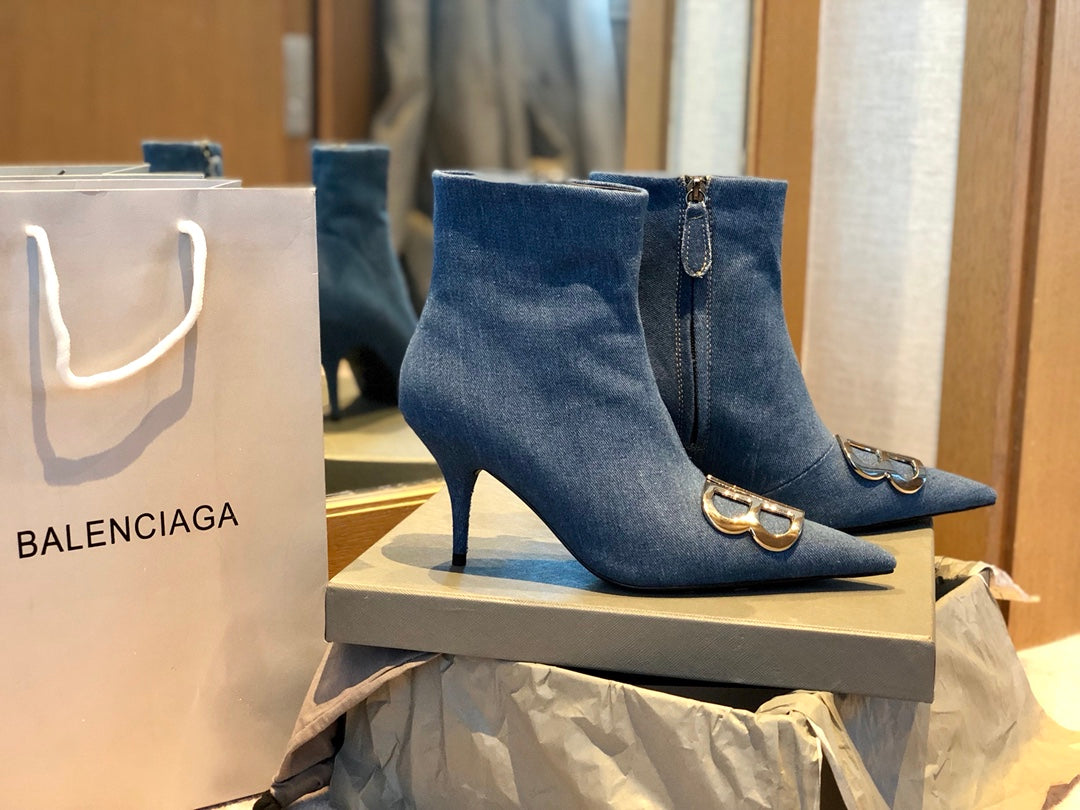 POINTED-TOE HIGH HEEL 80 MM ANKLE BOOTS IN BLUE DENIM - 34