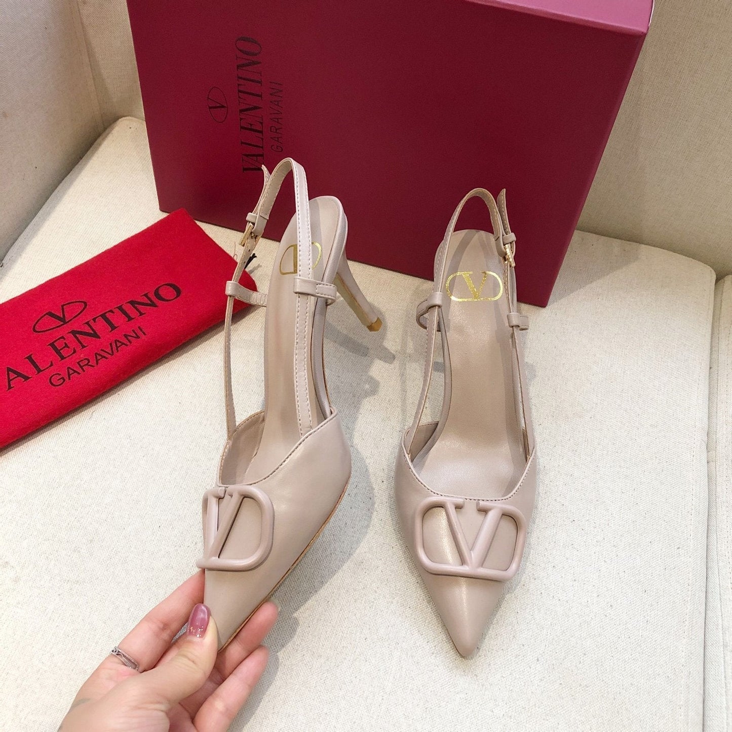 VLOGO SIGNATURE LIGHT PINK CALFSKIN HIGH SLINGBACK PUMP 7 CM - 34