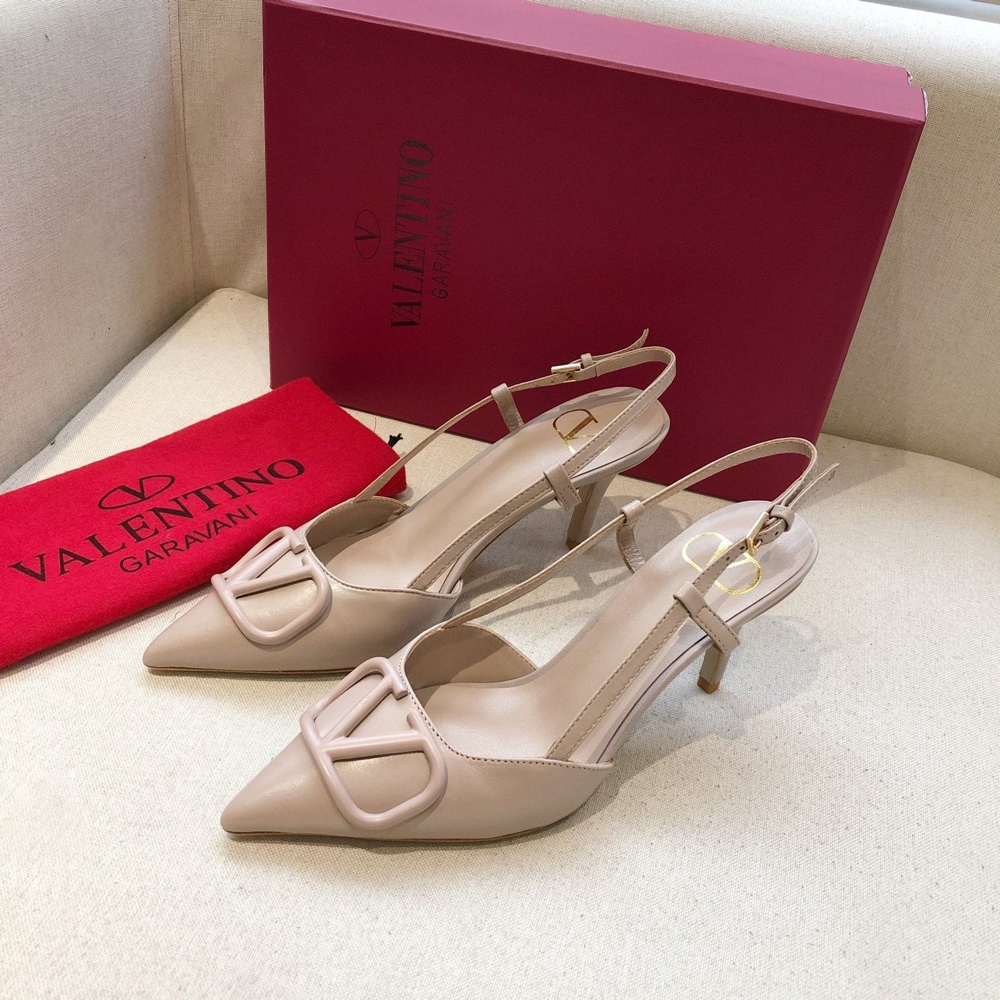 VLOGO SIGNATURE LIGHT PINK CALFSKIN HIGH SLINGBACK PUMP 7 CM - 34