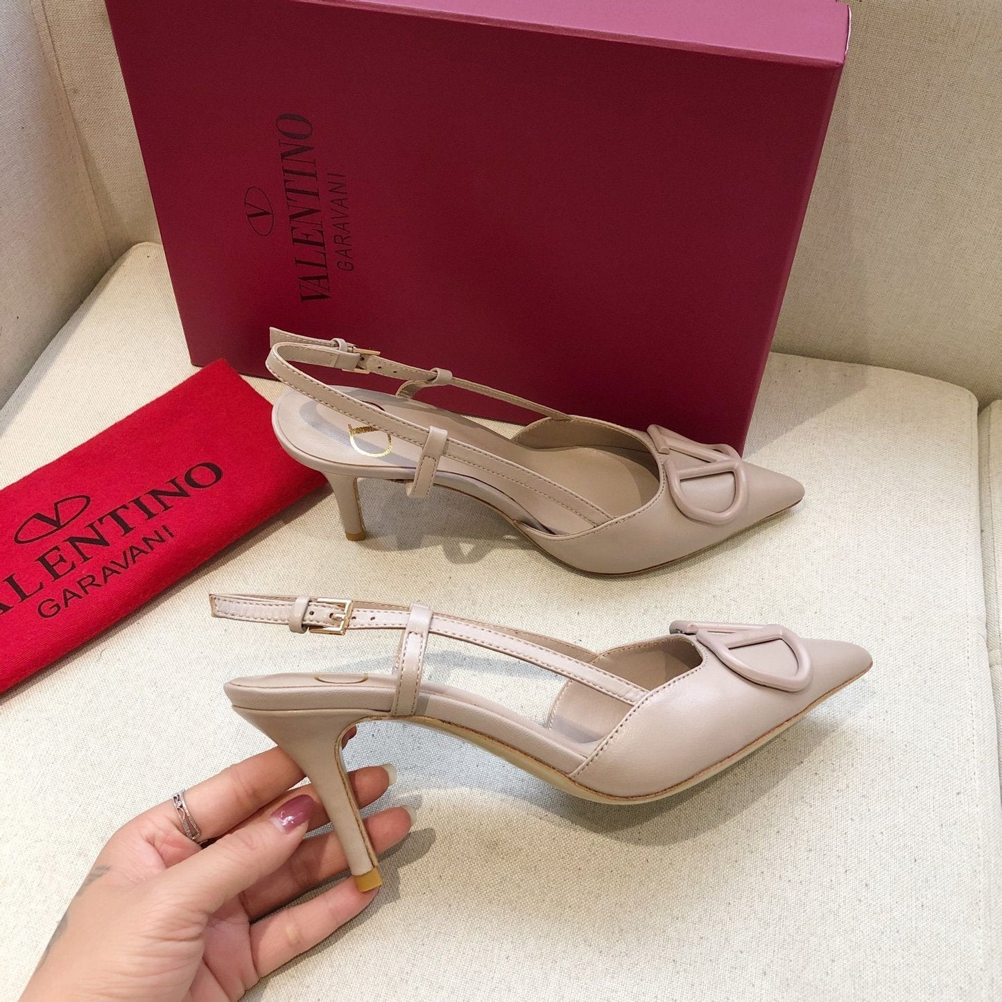 VLOGO SIGNATURE LIGHT PINK CALFSKIN HIGH SLINGBACK PUMP 7 CM - 34