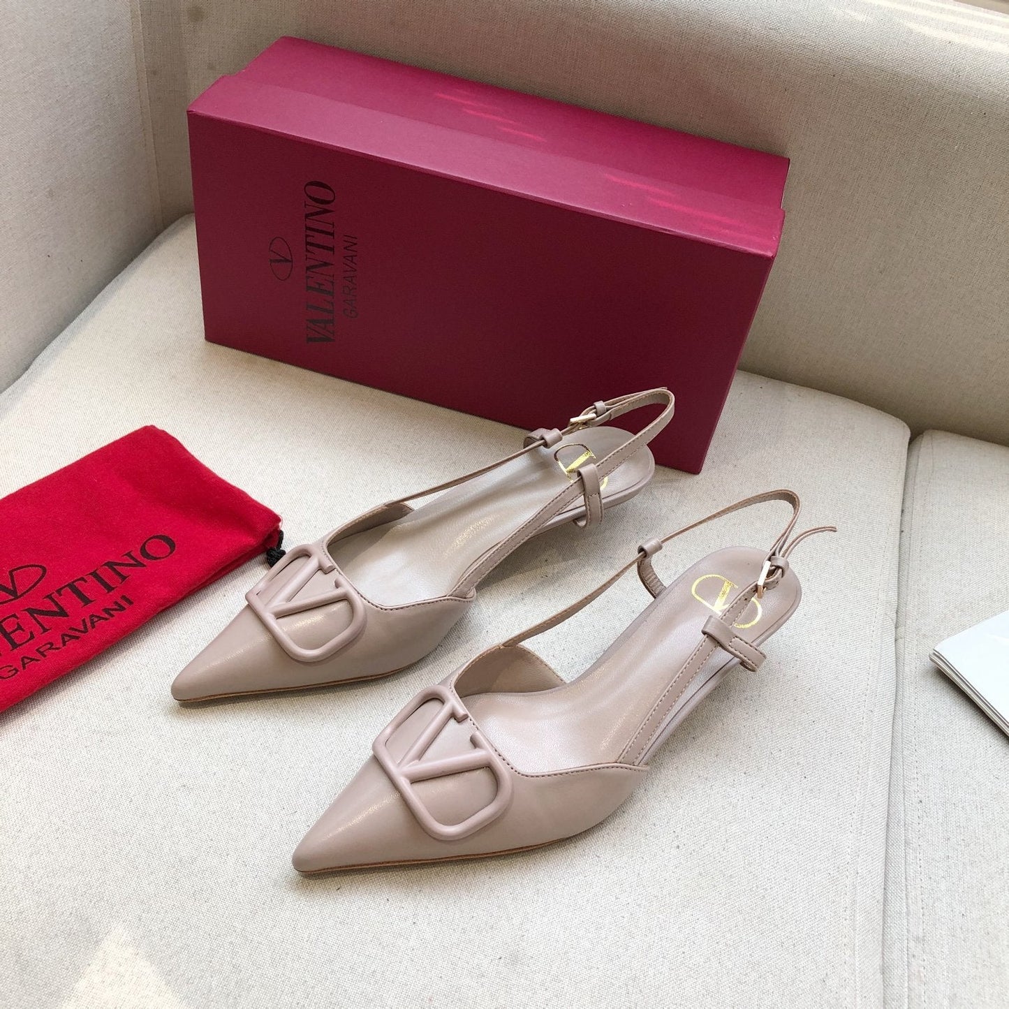 VLOGO SIGNATURE PALE PINK CALFSKIN HIGH SLINGBACK PUMP 4 CM - 34