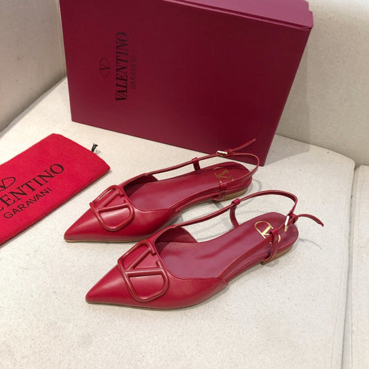 VLOGO SIGNATURE CHERRY RED CALFSKIN FLAT SLINGBACK PUMP - 34