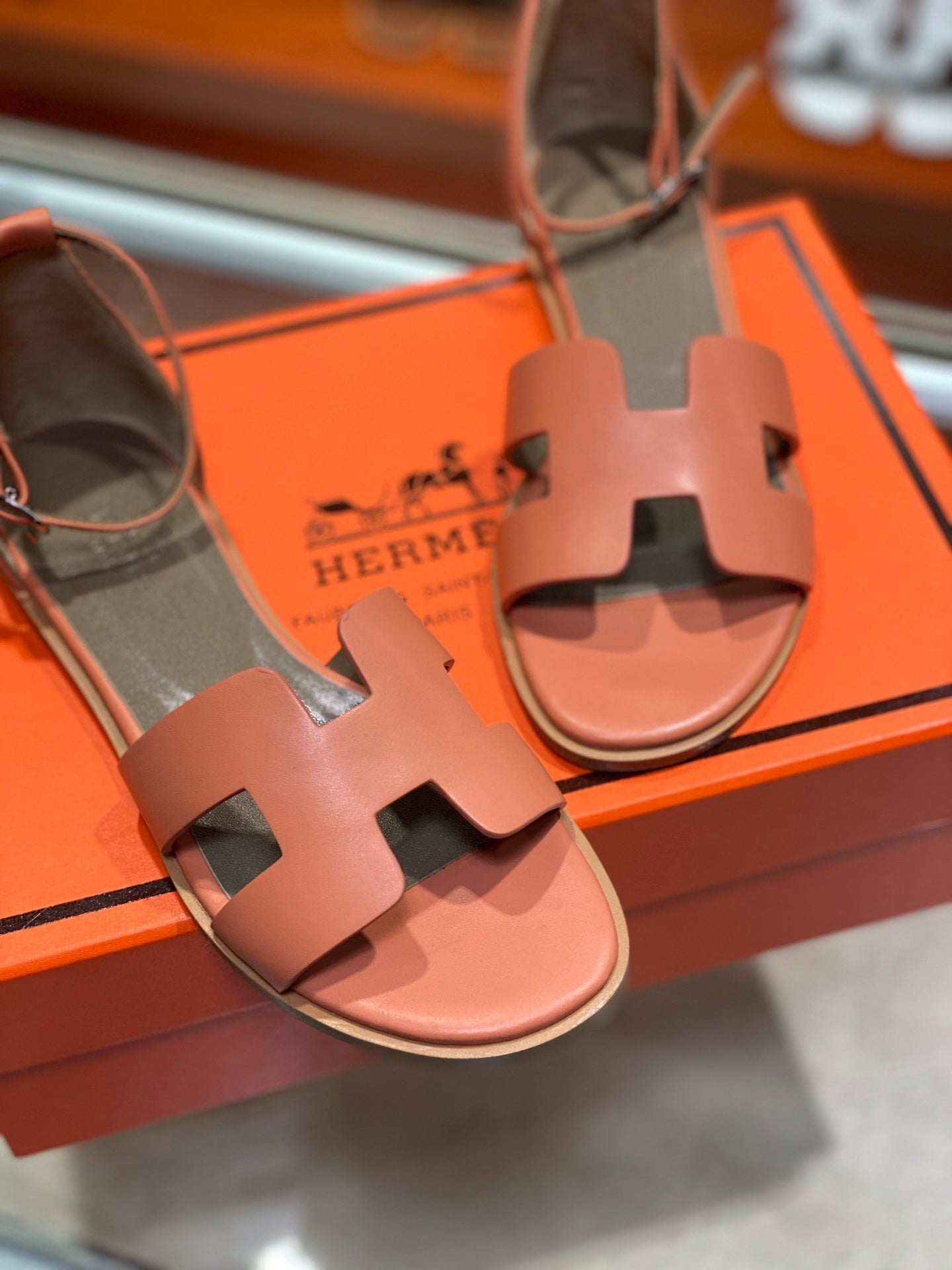 SANTORINI SANDAL FIRE CALFSKIN - 34