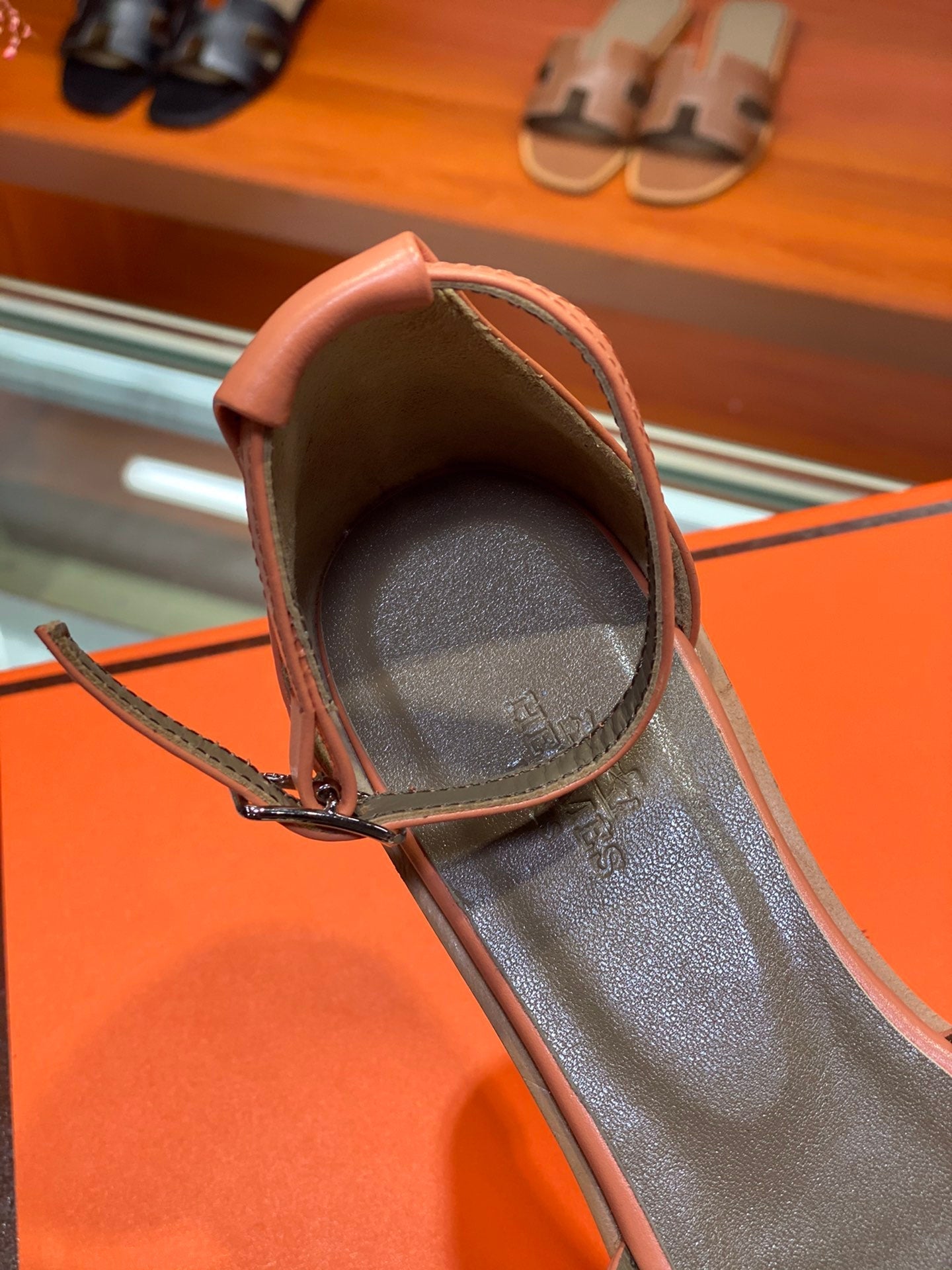 SANTORINI SANDAL FIRE CALFSKIN - 34