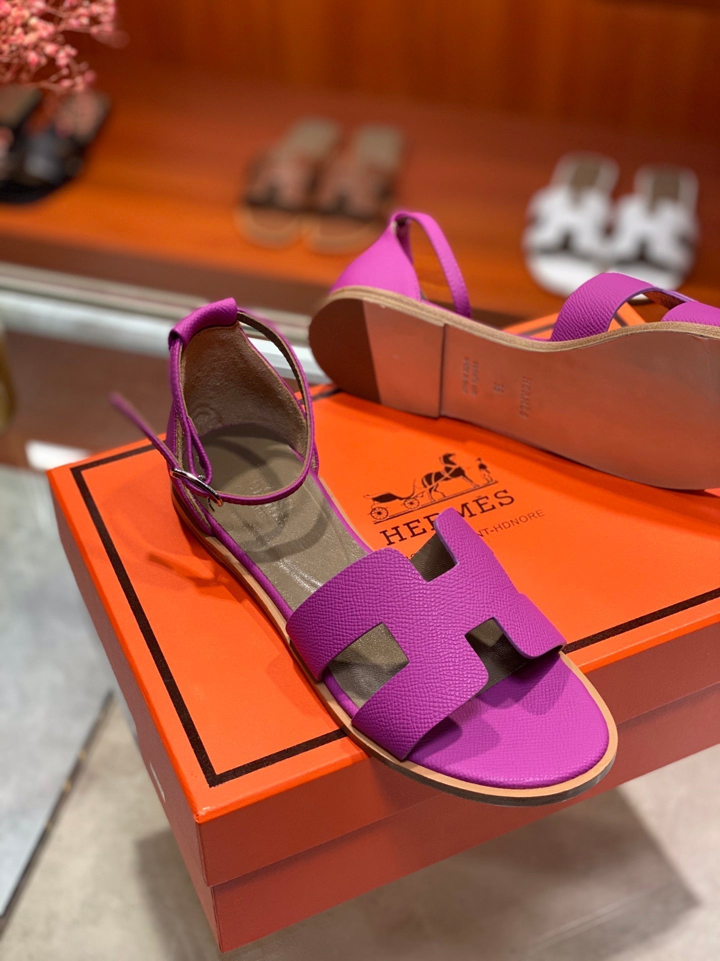 SANTORINI SANDAL RED VIOLET CALFSKIN - 34