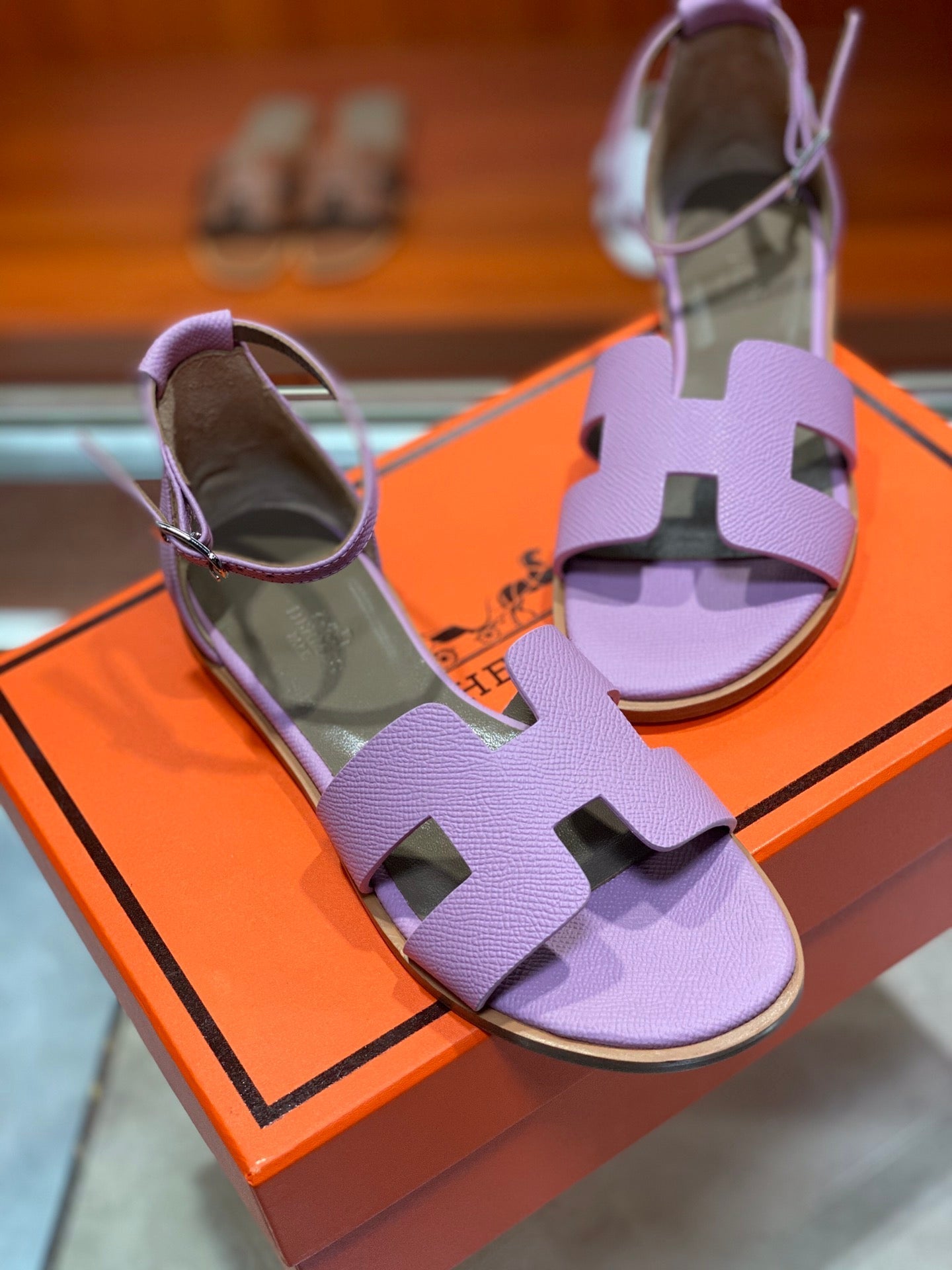SANTORINI SANDAL LAVENDER CALFSKIN - 34