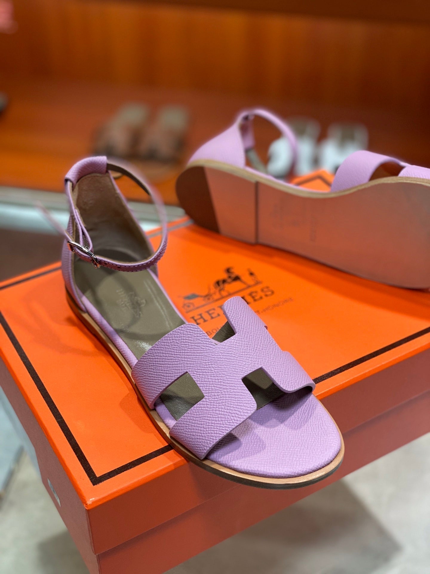 SANTORINI SANDAL LAVENDER CALFSKIN - 34
