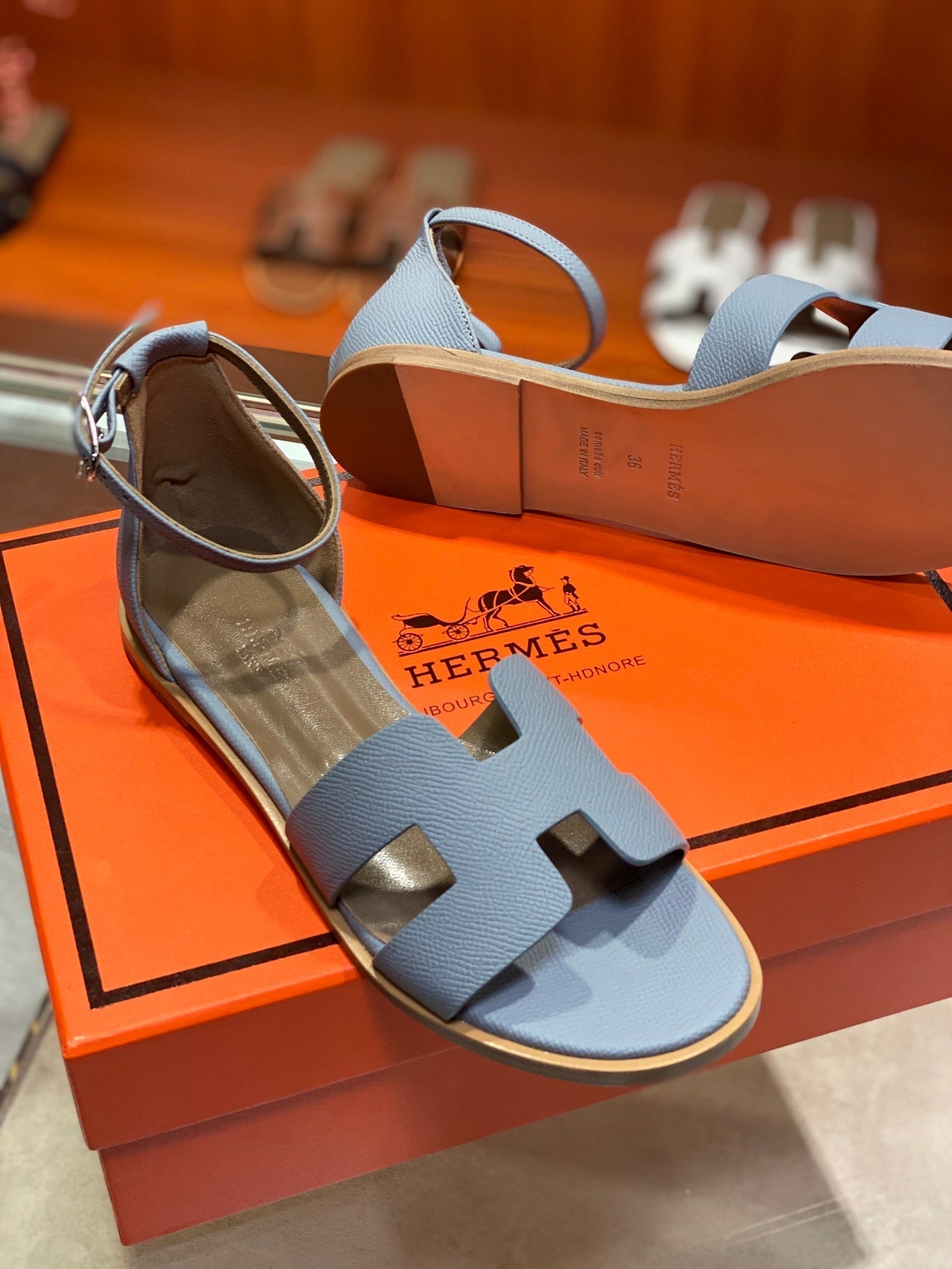 SANTORINI SANDAL SAPPHIRE CALFSKIN - 34
