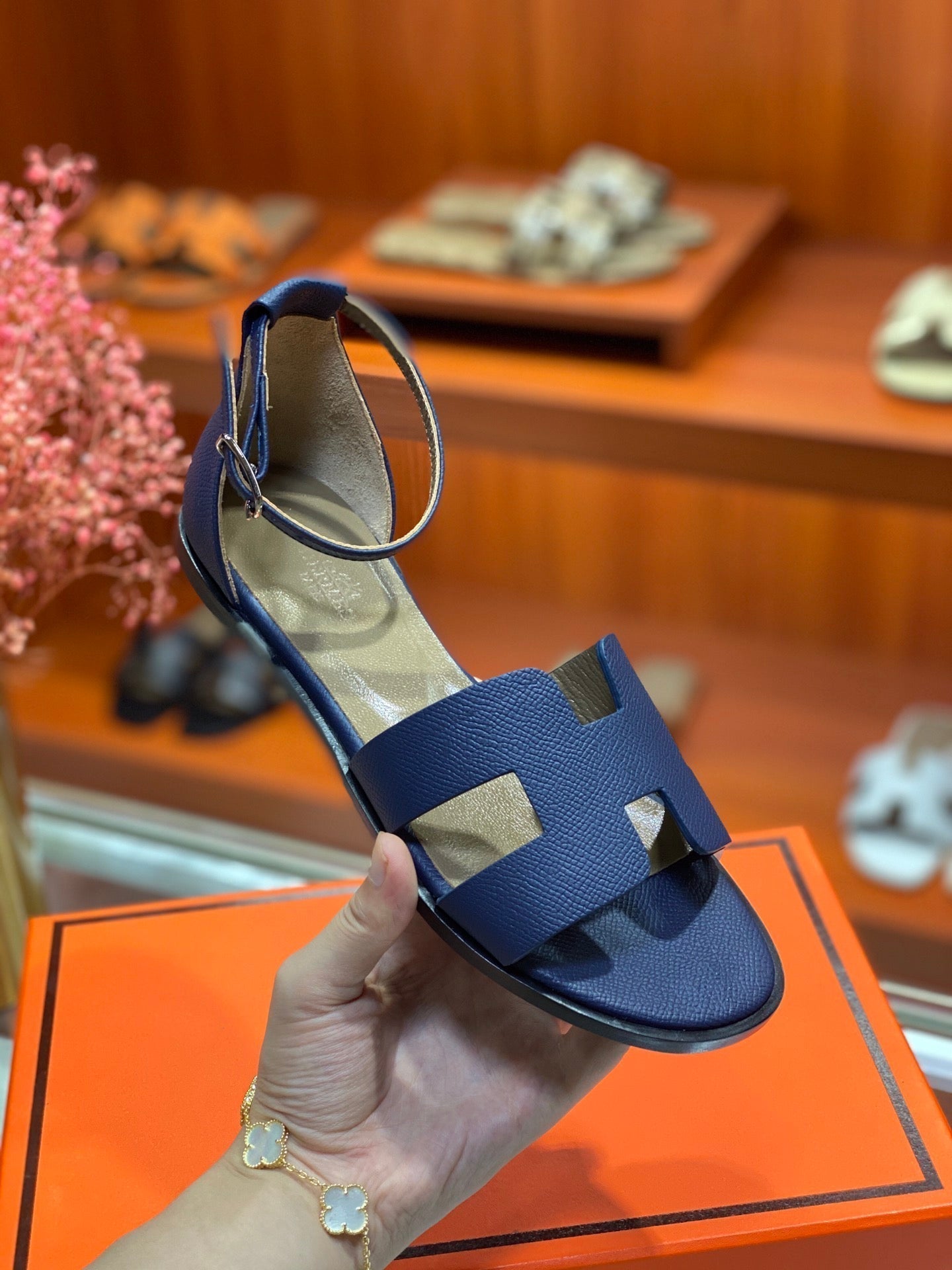 SANTORINI SANDAL NAVY CALFSKIN - 34