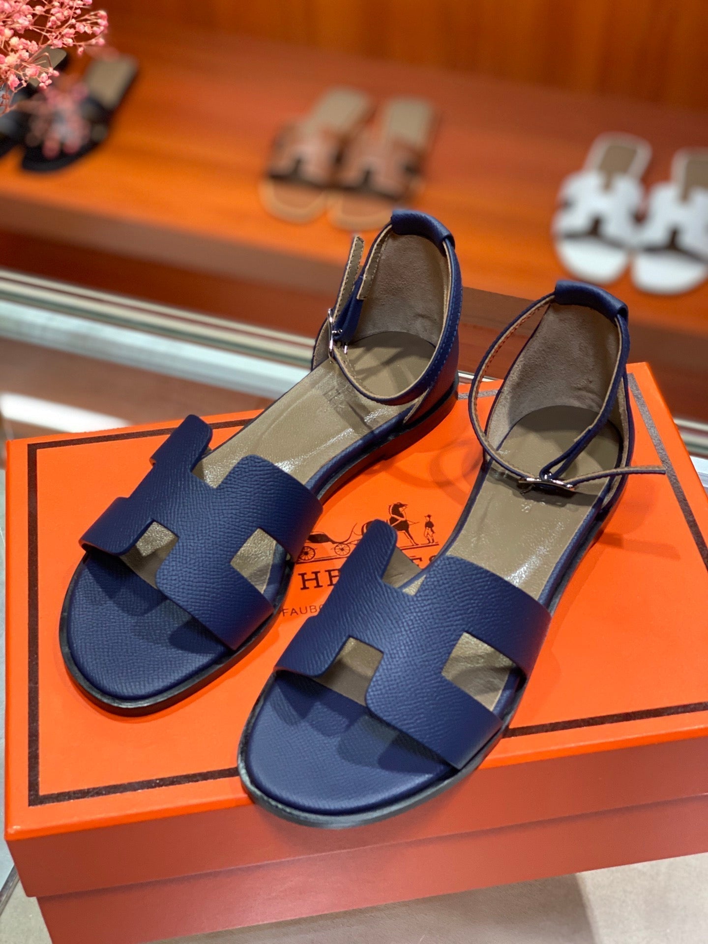 SANTORINI SANDAL NAVY CALFSKIN - 34