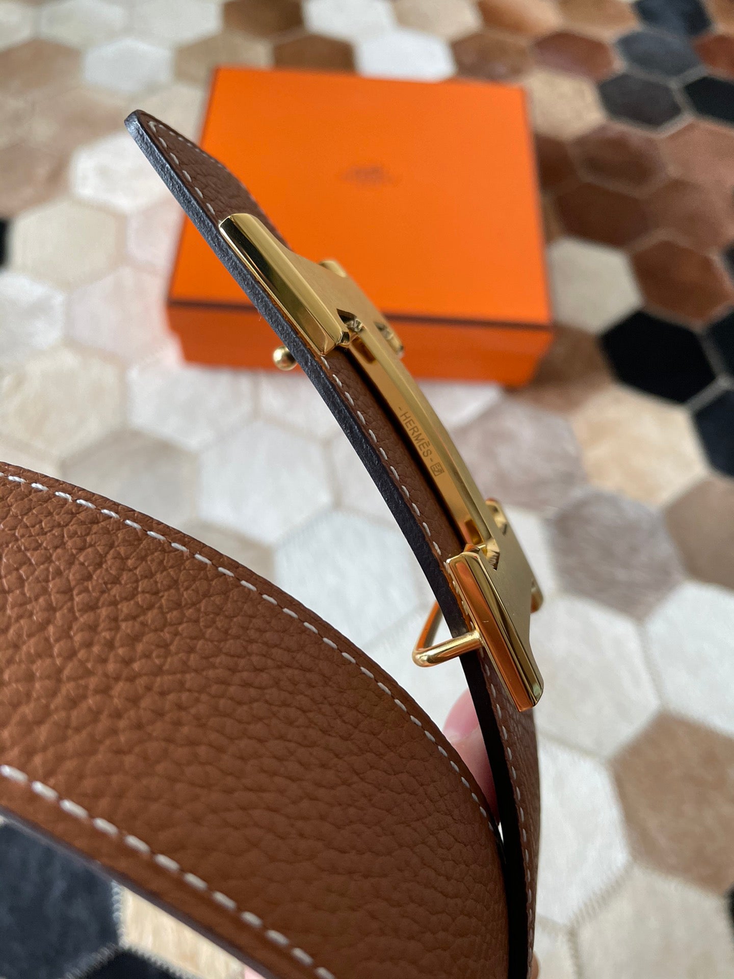 HM CONSTANCE BELT BUCKLE & REVERSIBLE BRONZE BROWN LEATHER STRAP 38MM GOLD HARDWARE - 30