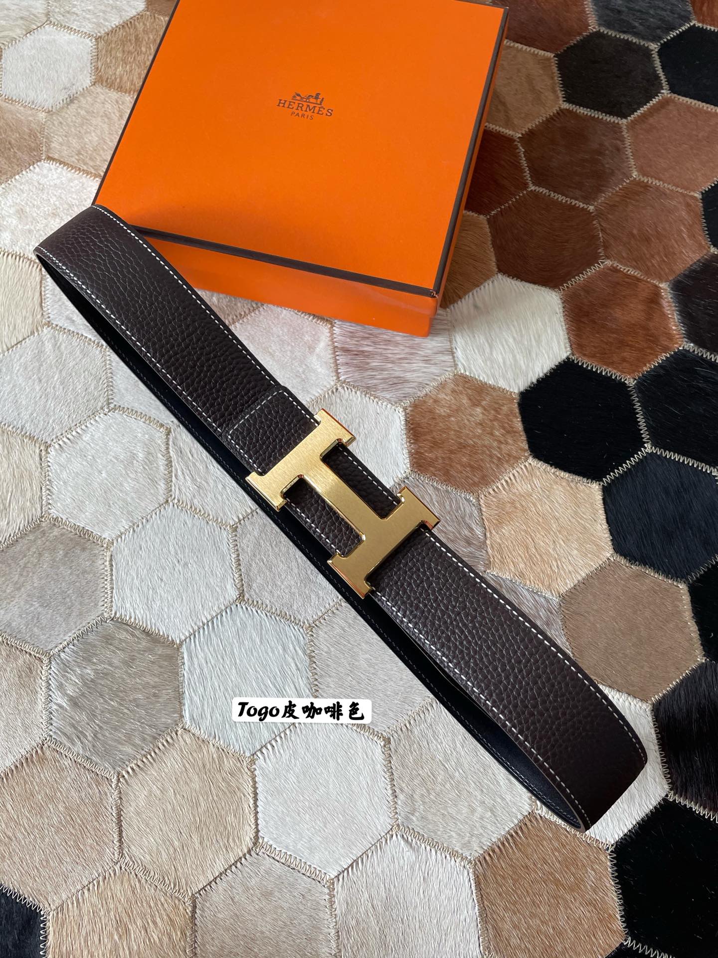 HM CONSTANCE BELT BUCKLE & REVERSIBLE CHOCOLATE BROWN LEATHER STRAP 38MM GOLD HARDWARE - 30