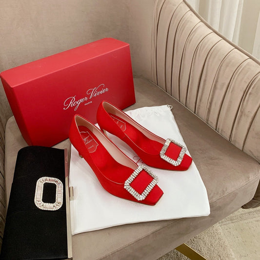 TROMPETTE PUMPS IN RED SILK CRYSTAL BUCKLE - 34
