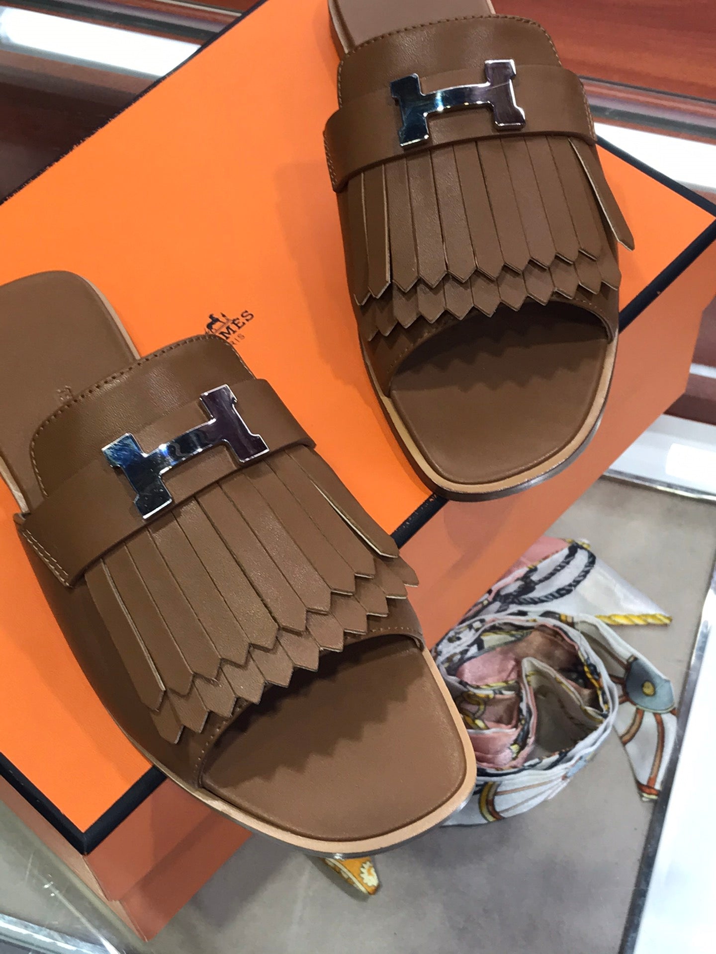 ROYAL SANDAL CHOCOLATE LAMBSKIN - 35