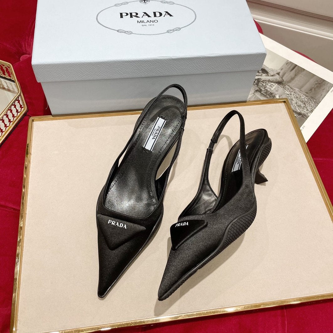 SLINGBACK PUMPS IN BLACK SILK AND SHEEPSKIN LINING WITH TRIANGLE LOGO - 35