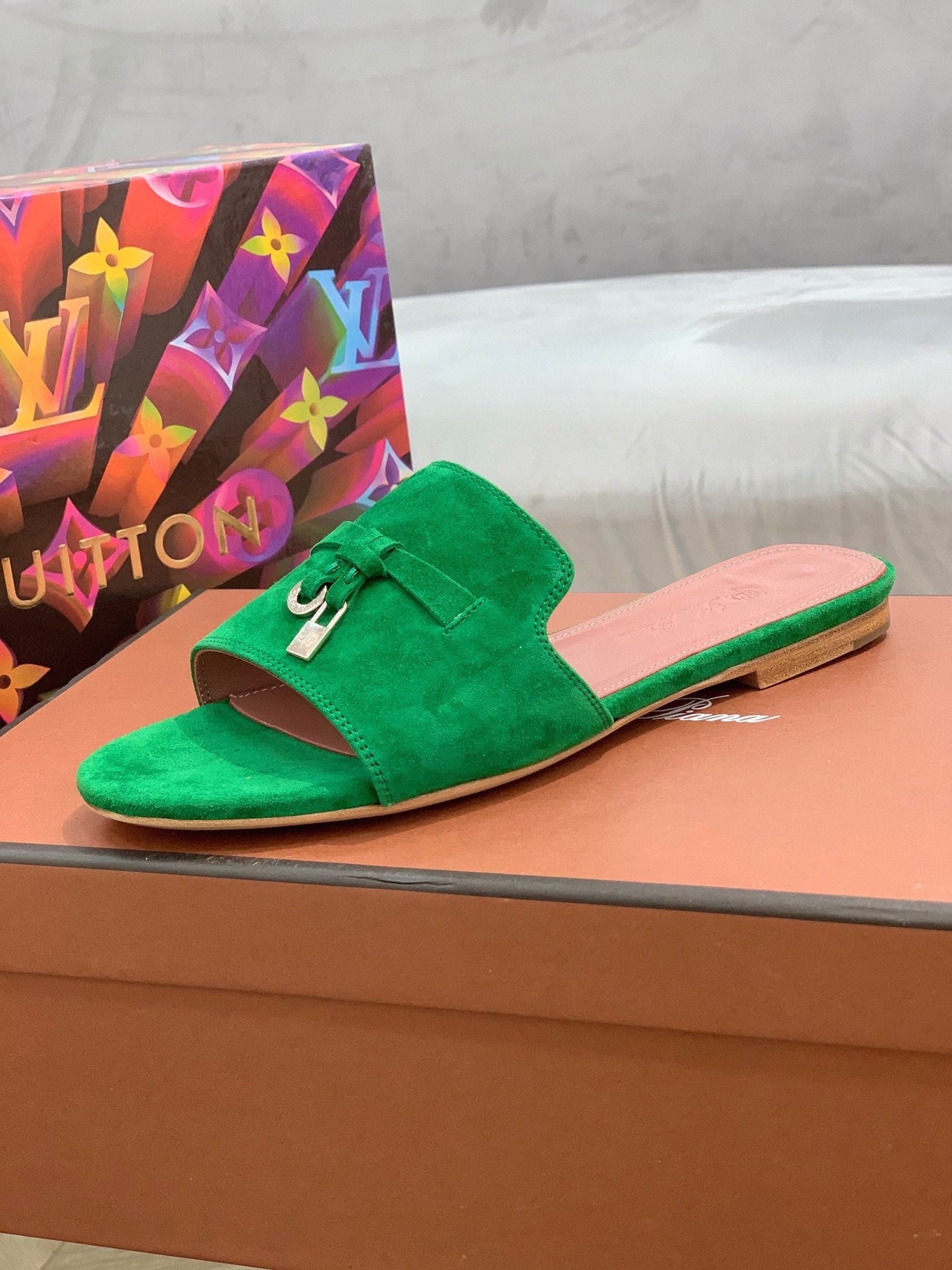 LP SUMMER CHARMS SANDALS EMERALD SUEDE - 35