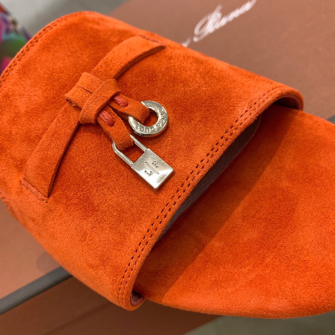 LP SUMMER CHARMS SANDALS TIGER SUEDE - 35