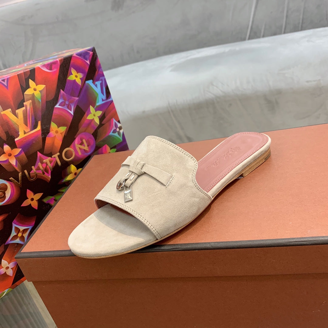 LP SUMMER CHARMS SANDALS LIGHT GRAY AND PINK SUEDE - 35
