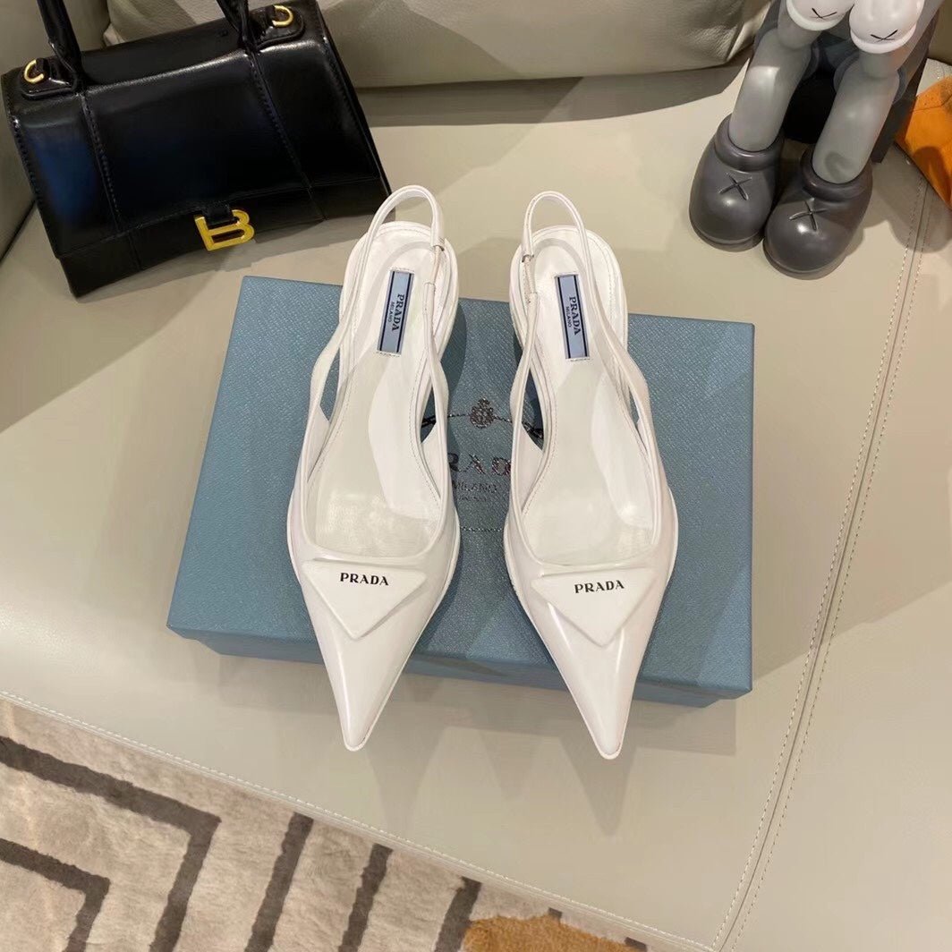 TRIANGLE LOGO SLINGBACK PUMPS IN WHITE GLOSSY CALFSKIN - 35