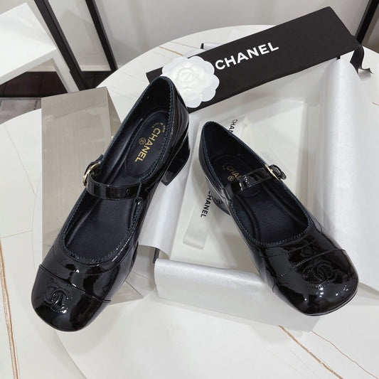 CC MARY JANE BLOCK HEEL GLOSSY BLACK SHEEPSKIN - 35