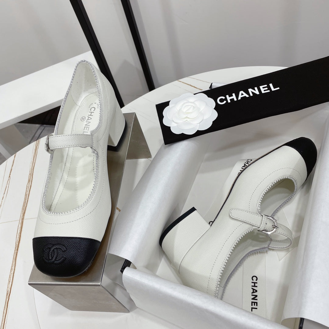 CC MARY JANE BLOCK HEEL WHITE SHEEPSKIN - 35