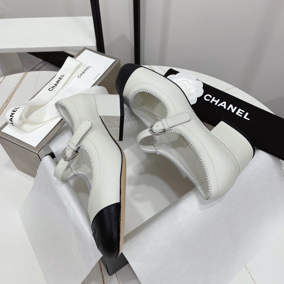 CC MARY JANE BLOCK HEEL WHITE SHEEPSKIN - 35