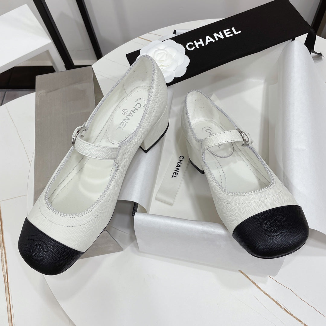 CC MARY JANE BLOCK HEEL WHITE SHEEPSKIN - 35