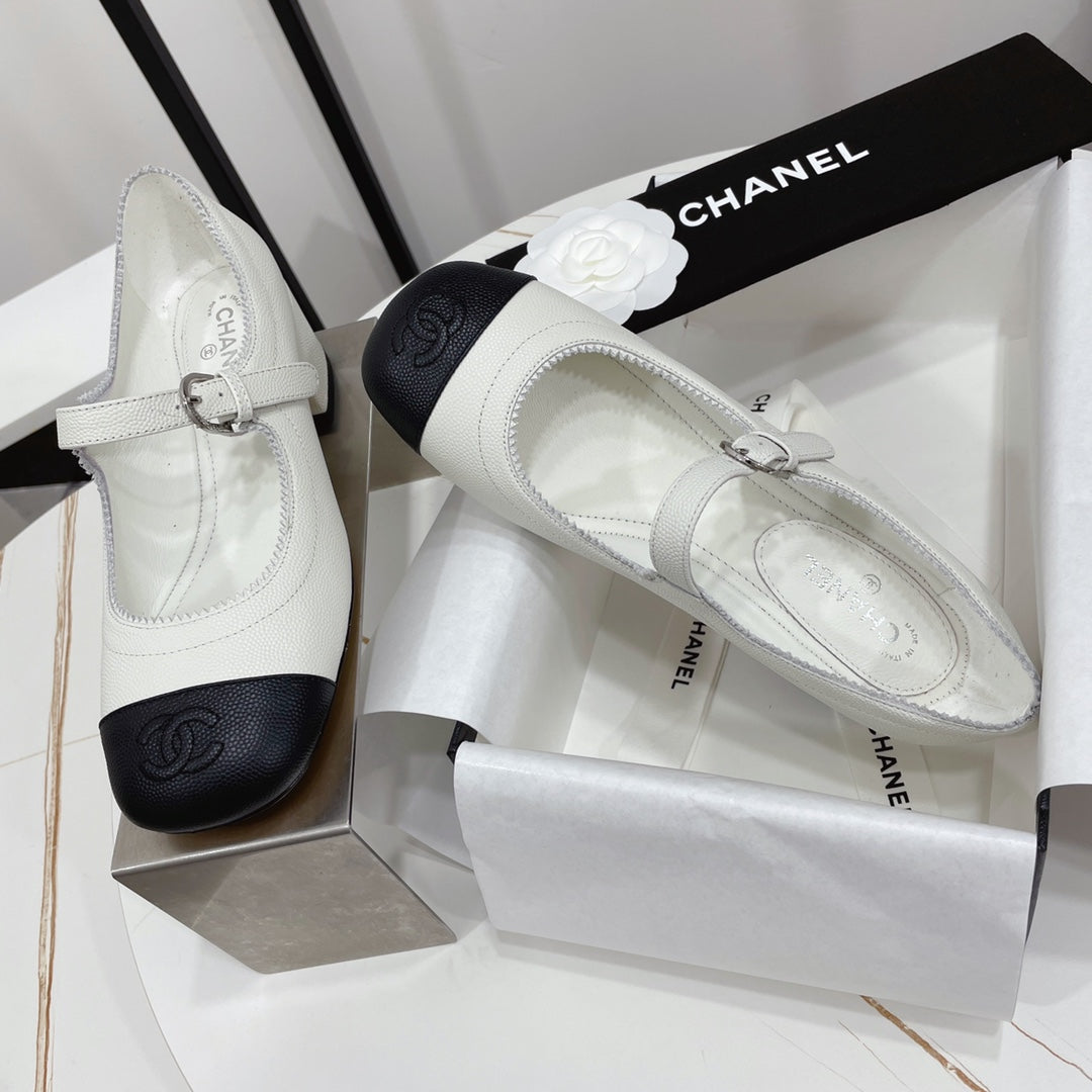 CC MARY JANE BLOCK HEEL WHITE SHEEPSKIN - 35