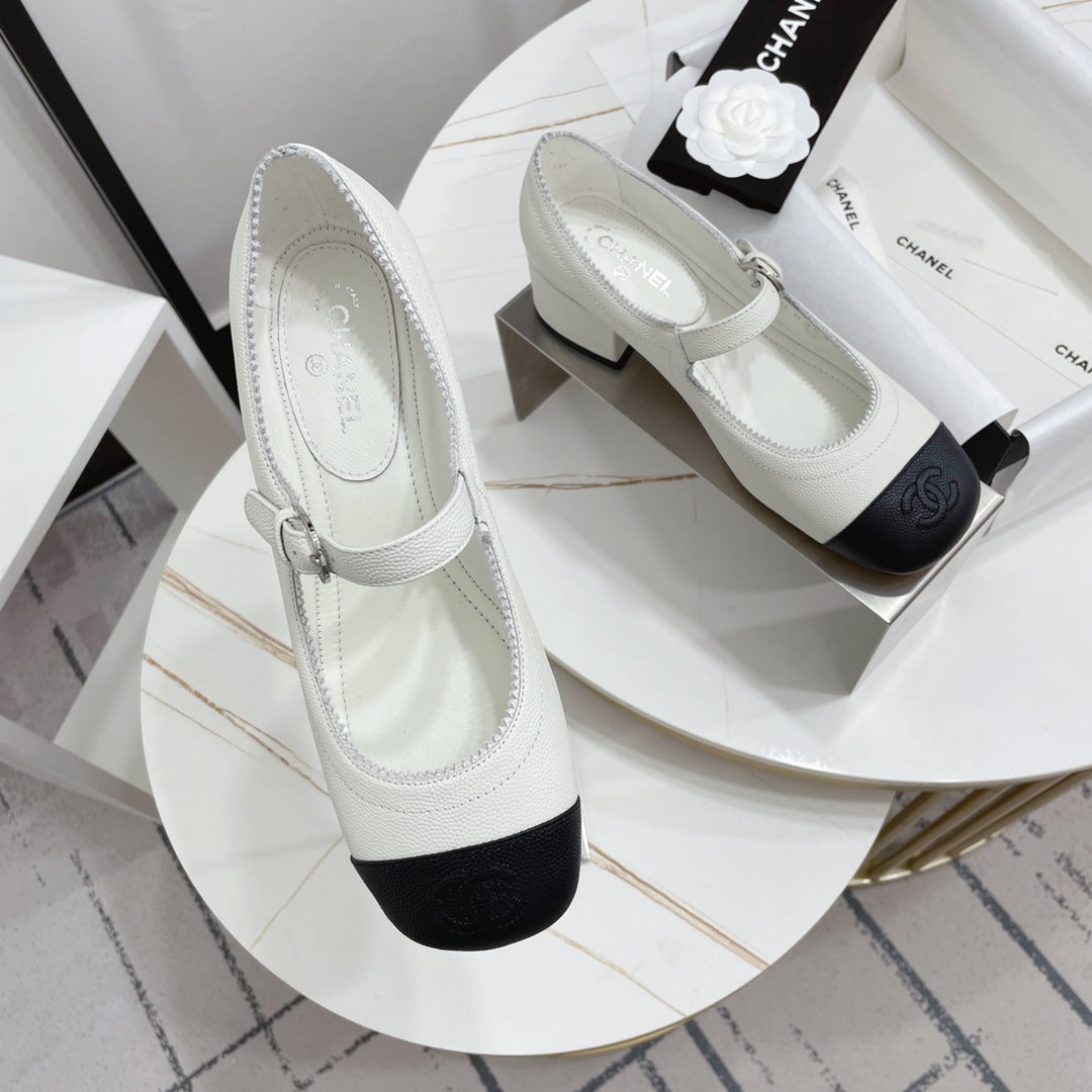 CC MARY JANE BLOCK HEEL WHITE SHEEPSKIN - 35