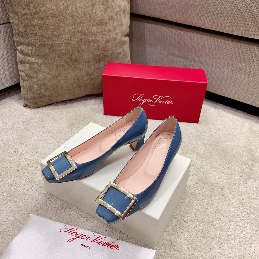 BELLE VIVIER PUMPS IN LIGHT BLUE GLOSSY CALFSKIN GOLD BUCKLE - 34