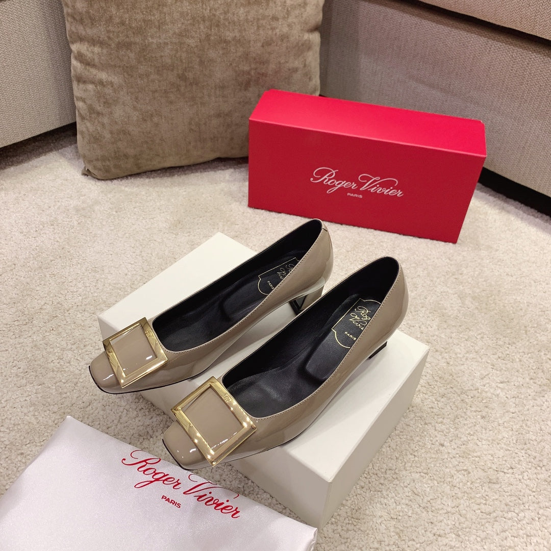 BELLE VIVIER PUMPS IN BEIGE GLOSSY CALFSKIN GOLD BUCKLE - 34