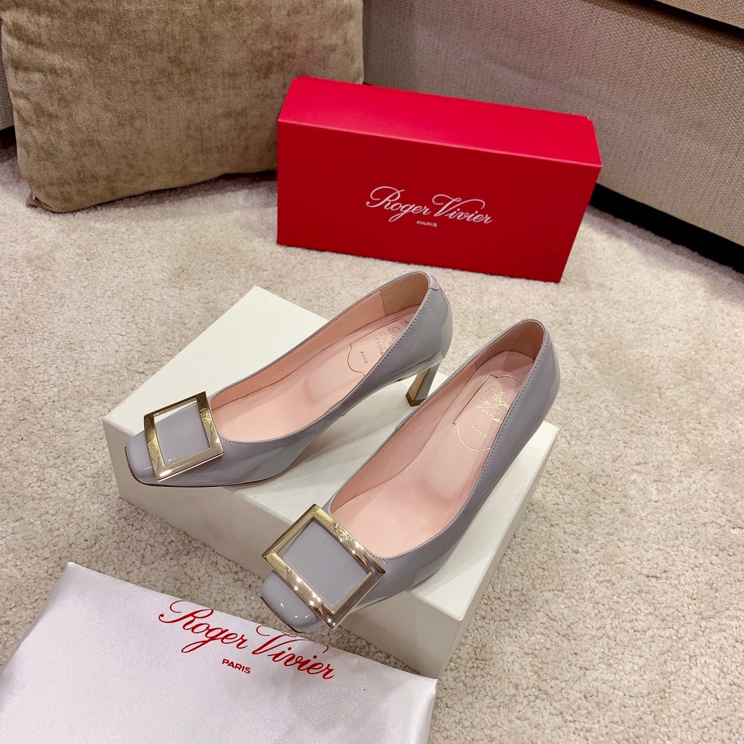 BELLE VIVIER PUMPS IN LIGHT GREY GLOSSY CALFSKIN GOLD BUCKLE - 34