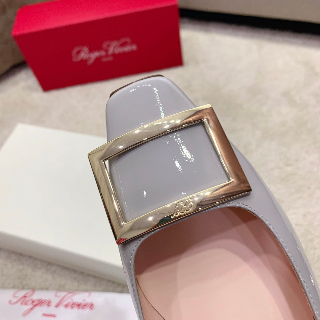 BELLE VIVIER PUMPS IN LIGHT GREY GLOSSY CALFSKIN GOLD BUCKLE - 34