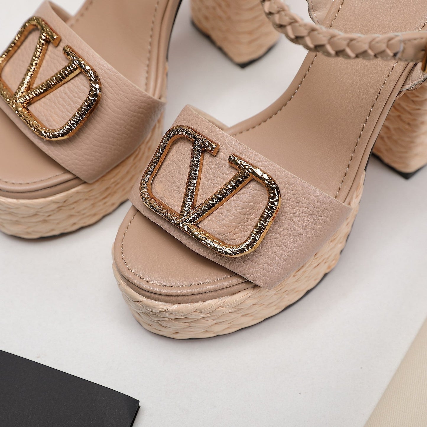 VLTN ESPADRILLE WEDGE SANDALS 25S 130 MM IN BEIGE LAMBSKIN WITH GOLD HARDWARE - 35