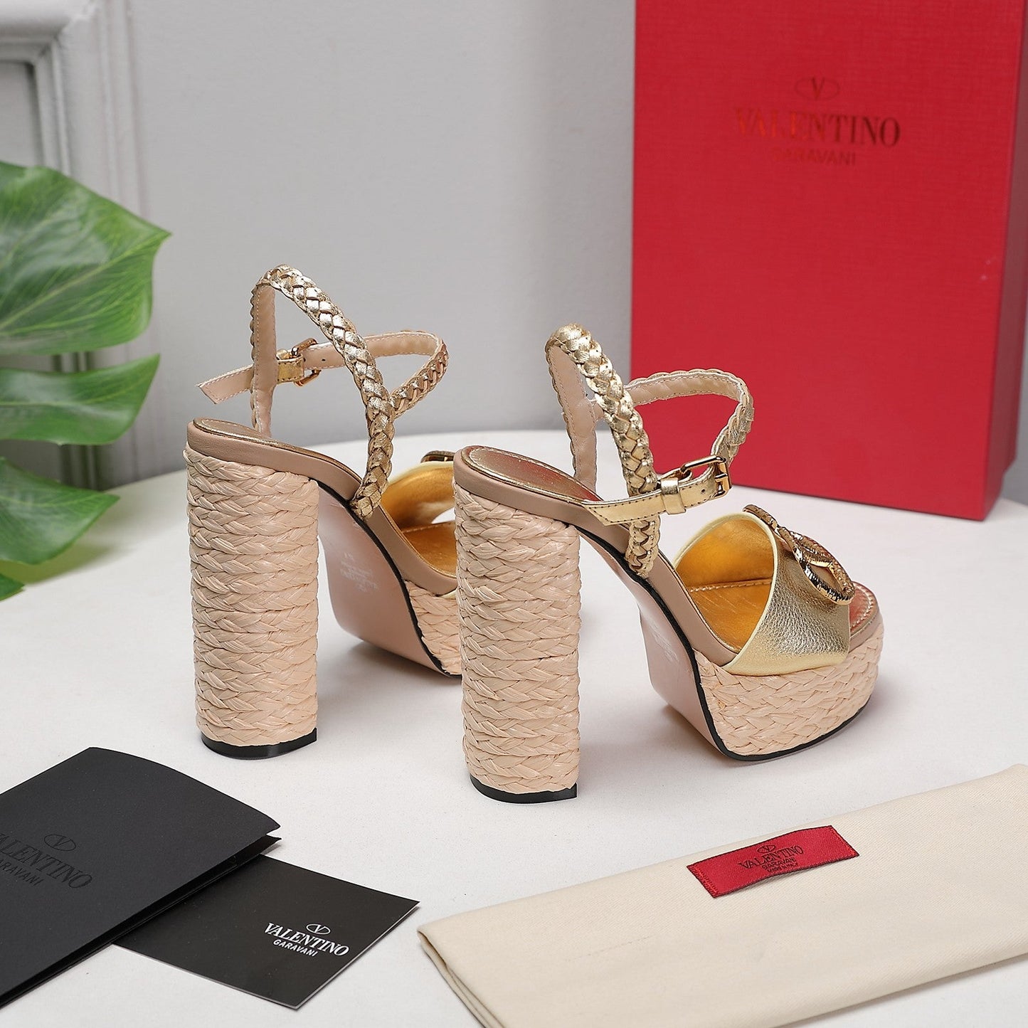 VLTN ESPADRILLE WEDGE SANDALS 25S 130 MM IN GOLD LAMBSKIN WITH GOLD HARDWARE - 35