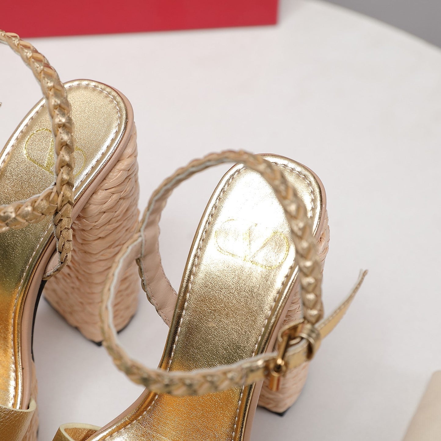 VLTN ESPADRILLE WEDGE SANDALS 25S 130 MM IN GOLD LAMBSKIN WITH GOLD HARDWARE - 35