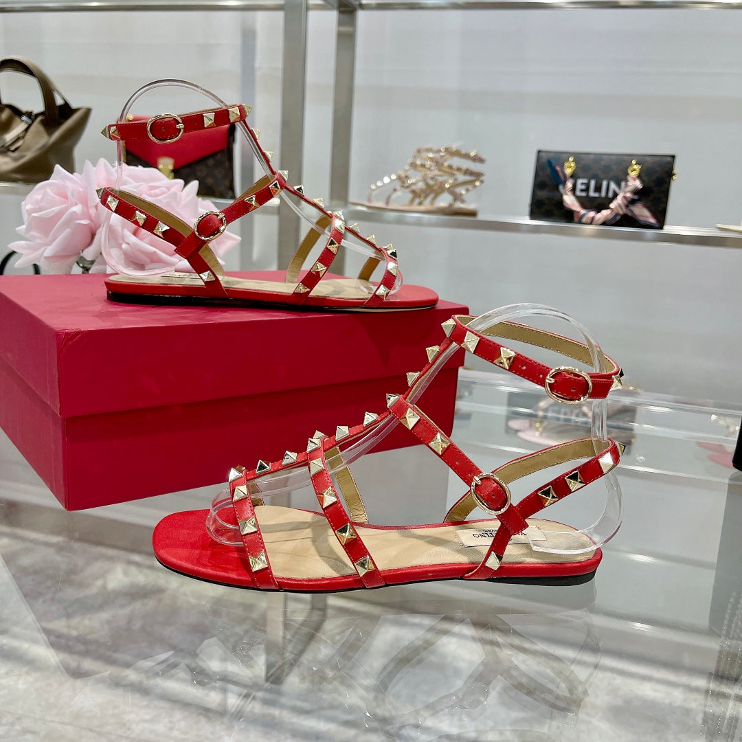 ROCKSTUD SANDAL WITH STRAPS IN CHERRY RED CALFSKIN - 35