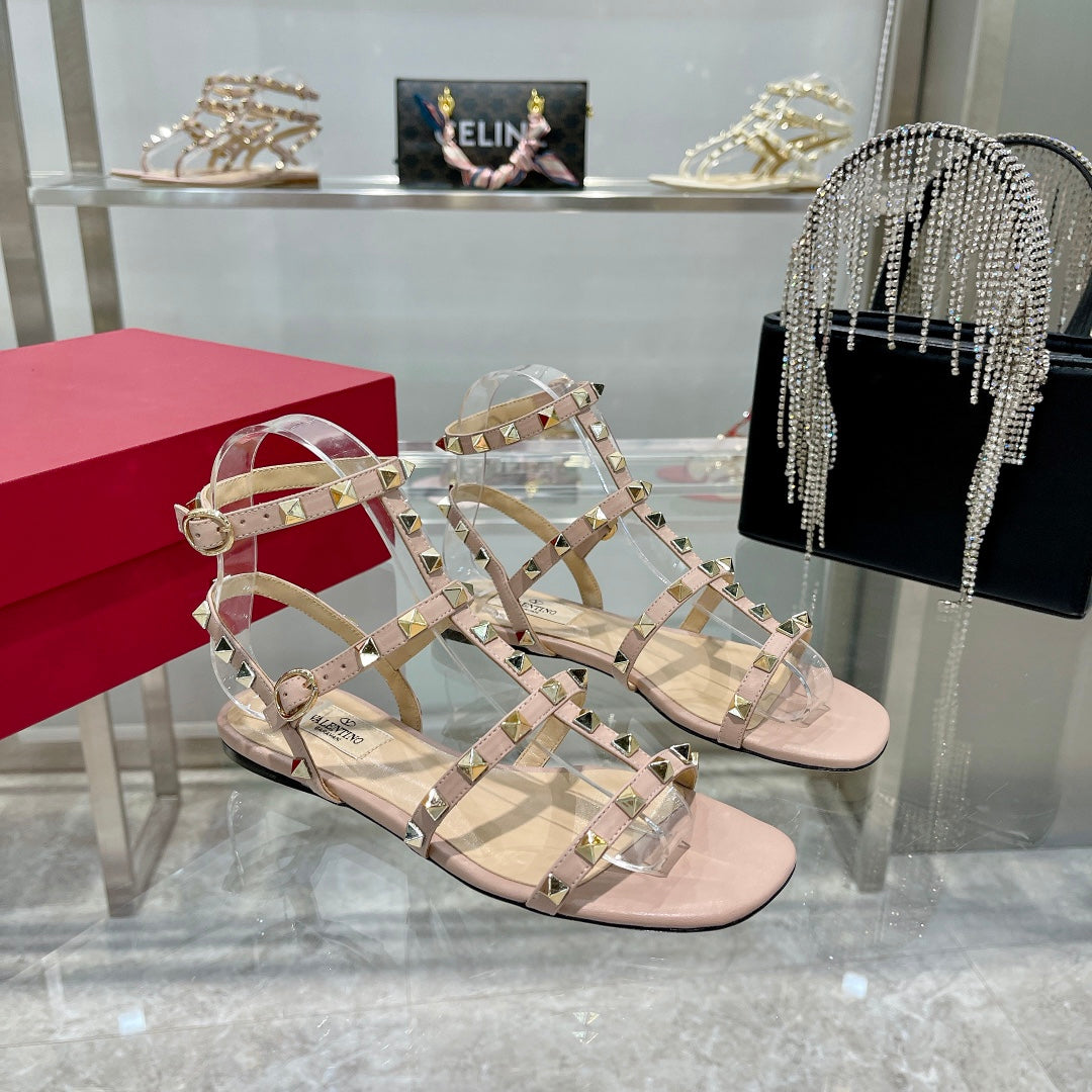 ROCKSTUD SANDAL WITH STRAPS IN LIGHT PINK CALFSKIN - 35