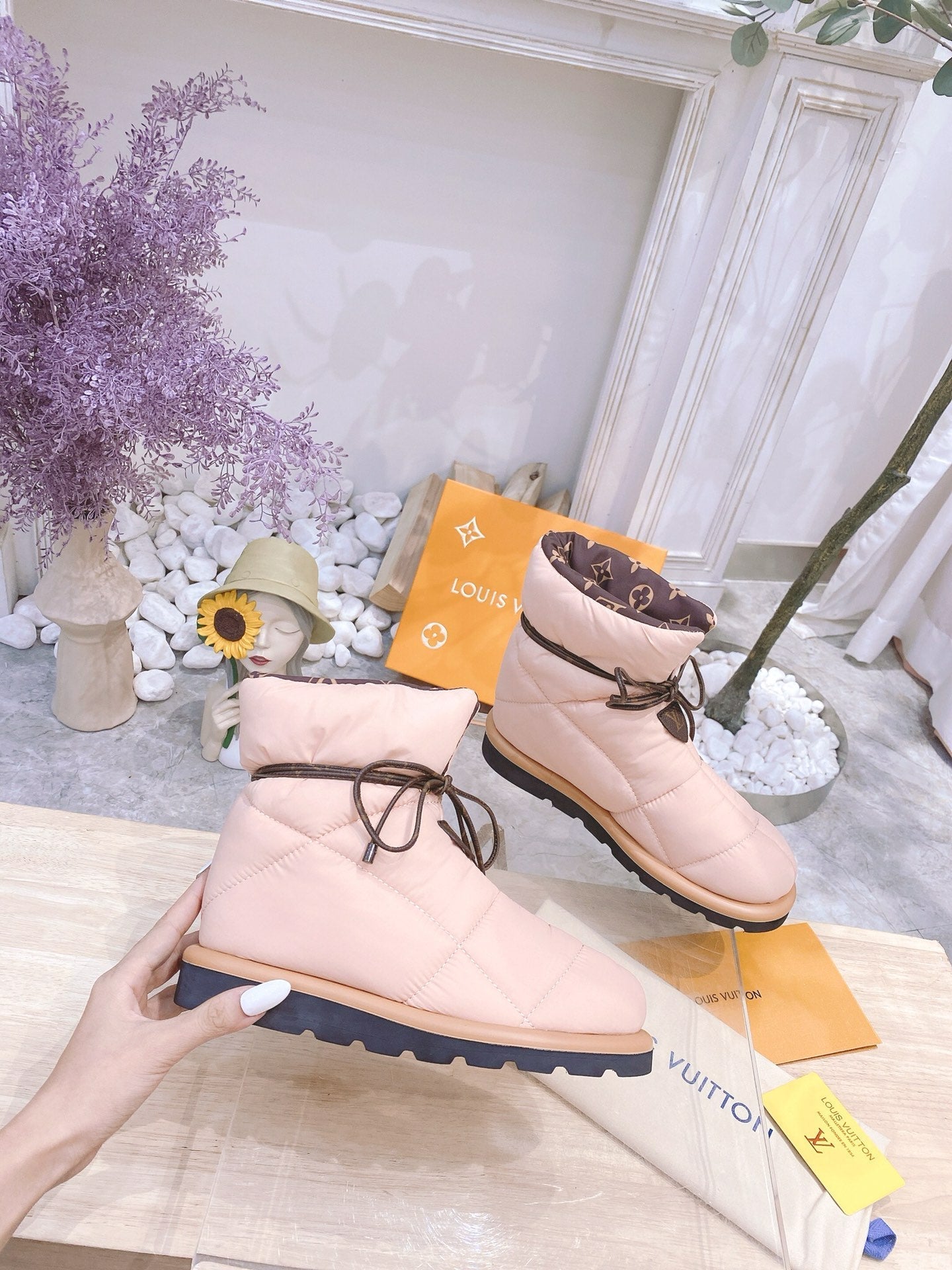 PILLOW COMFORT ANKLE BOOTS IN LIGHT PINK NYLON - 35