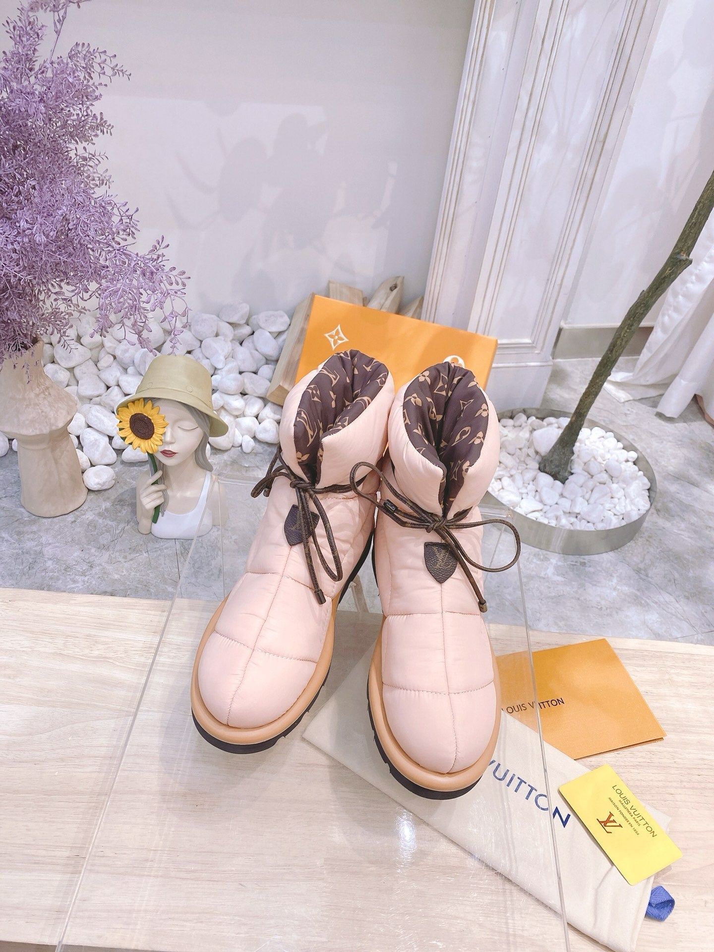 PILLOW COMFORT ANKLE BOOTS IN LIGHT PINK NYLON - 35