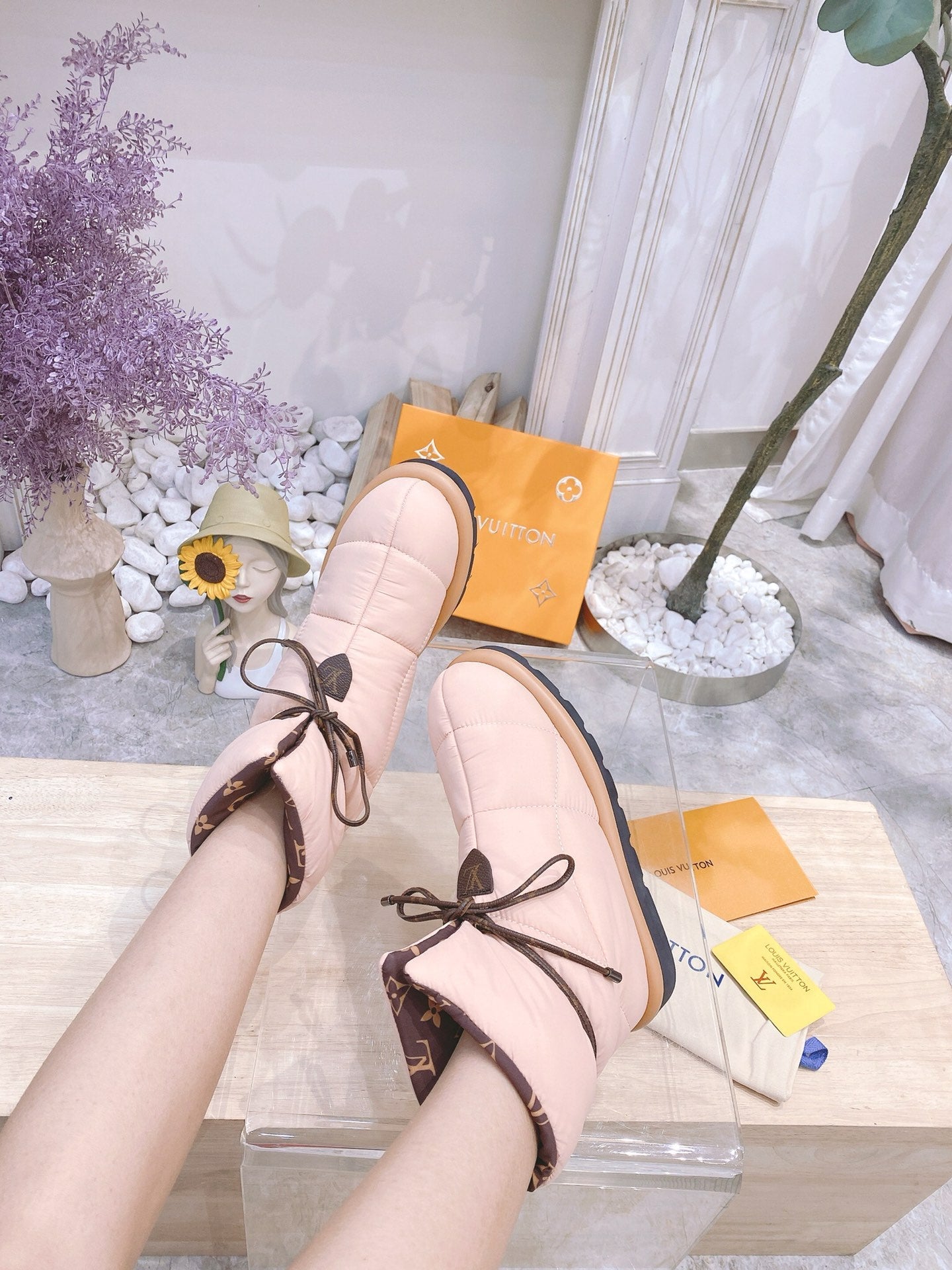 PILLOW COMFORT ANKLE BOOTS IN LIGHT PINK NYLON - 35