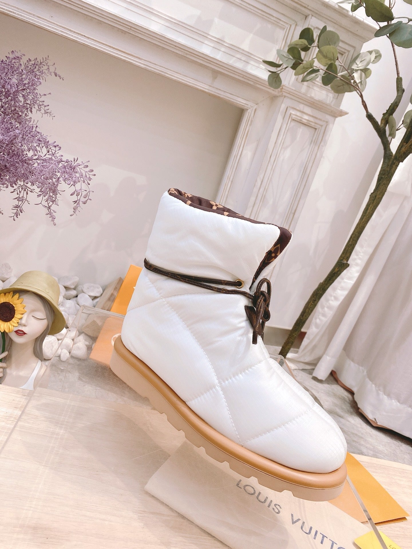 PILLOW COMFORT ANKLE BOOTS IN WHITE NYLON - 35