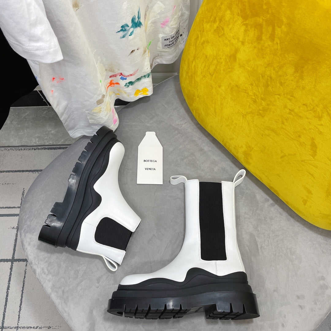 TIRE CHELSEA BOOT IN WHITE MIX BLACK CALFSKIN - 35 / Ankle Boots