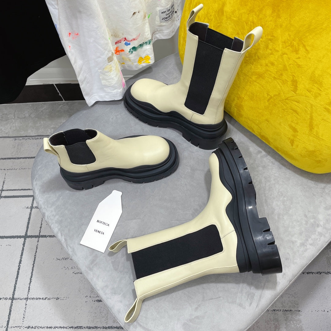 TIRE CHELSEA BOOT IN BLACK MIX BISQUE BEIGE CALFSKIN - 35 / Ankle Boots
