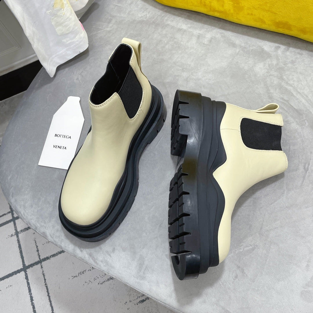 TIRE CHELSEA BOOT IN BLACK MIX BISQUE BEIGE CALFSKIN - 35 / Ankle Boots